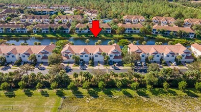 1200 Oxford Ln in Naples, FL - Building Photo - Building Photo