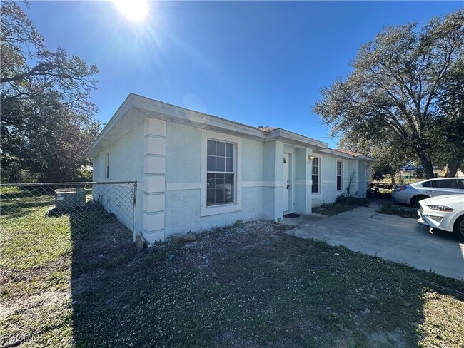 property at 3120 Economy St