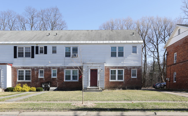 216 Jackson Ave in Schenectady, NY - Building Photo - Building Photo