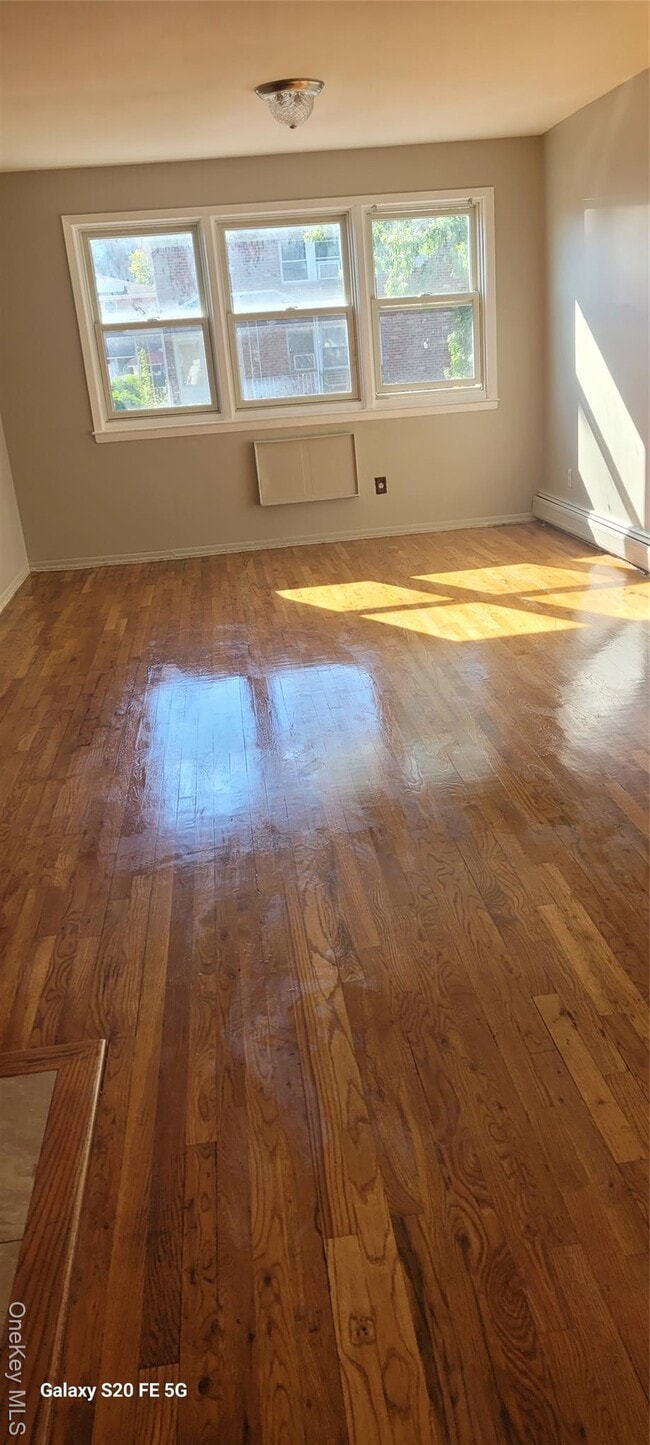 89-45 Pontiac St in Queens, NY - Building Photo - Building Photo