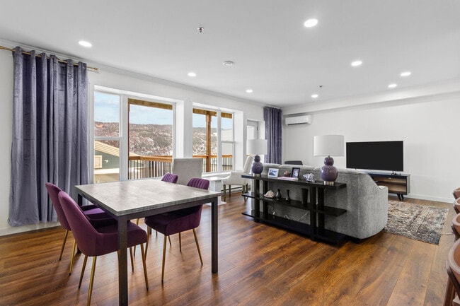 141 Duckworth St, Unit SI FL2-ID1438814P in St John's, NL - Building Photo - Building Photo