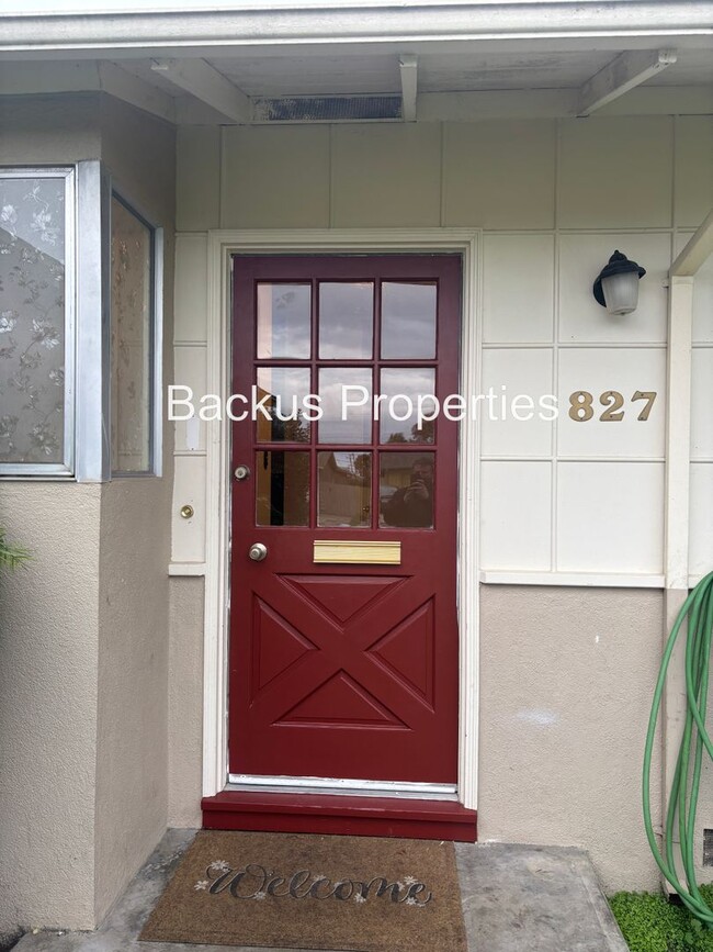 827 Bedford Dr in Salinas, CA - Building Photo - Building Photo