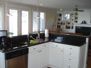 4B Channel Ave in Wrightsville Beach, NC - Building Photo - Building Photo