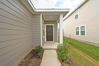 473 Thistle Ln in Maxwell, TX - Building Photo - Building Photo