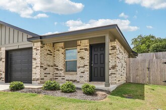 The Laramie at Indian Trail in Harker Heights, TX - Building Photo - Building Photo