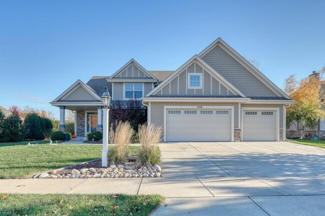 property at 1666 Moccasin Trl
