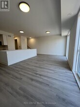 42 Everett Cmn in St Catharines, ON - Building Photo - Building Photo