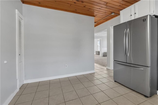 244 Paradis Ave in Woonsocket, RI - Building Photo - Building Photo