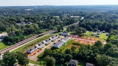 18 Twiggs Ln in Taylors, SC - Building Photo - Building Photo