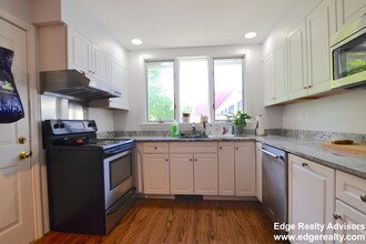 43 Aldie St, Unit 2 in Boston, MA - Building Photo - Building Photo