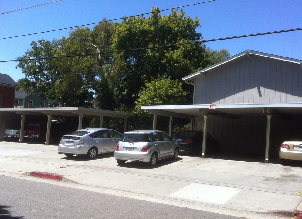 140 Hunolt St in Santa Cruz, CA - Foto de edificio