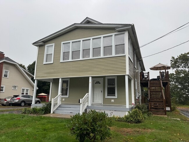 22 Prentice St