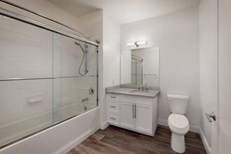 40 Elizabeth St in Farmingdale, NY - Building Photo - Building Photo