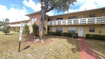 3530 NW 43rd Ave in Lauderdale Lakes, FL - Building Photo