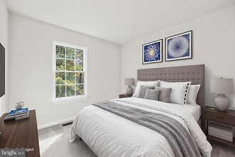 306 Kings Crest Dr in Stafford, VA - Building Photo - Building Photo