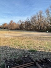 1505 Canton Ave in Bolivar, MO - Building Photo - Building Photo