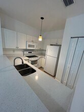 1650 NE 33rd Ave in Homestead, FL - Building Photo - Building Photo