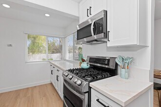 4840 College Ave in San Diego, CA - Building Photo - Building Photo