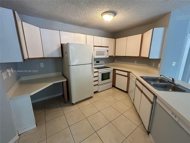 property at 4015 W McNab Rd