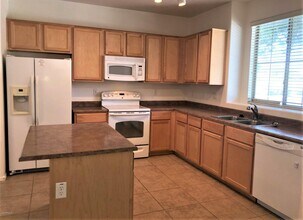 3707 E Kristal Way in Phoenix, AZ - Building Photo - Building Photo