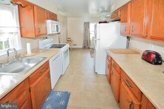 1700 Prelude Dr in Vienna, VA - Building Photo - Building Photo