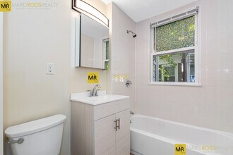 42 Brackett St, Unit 44-2 in Boston, MA - Building Photo - Building Photo