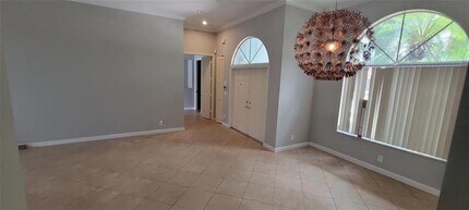 100 NW 108th Way in Plantation, FL - Building Photo - Building Photo