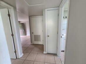 3814 Almeda St-Unit -216 in Jacksonville, FL - Building Photo - Building Photo