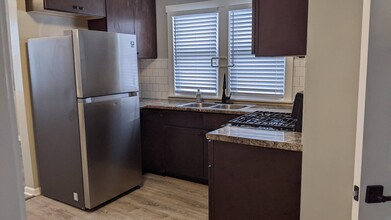 2507 N Lotus Ave in Chicago, IL - Building Photo - Building Photo