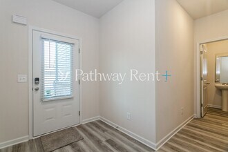 631 Mackenzie Cv in Villa Rica, GA - Building Photo - Building Photo