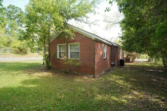 702 Nassau St in Tallahassee, FL - Building Photo - Building Photo