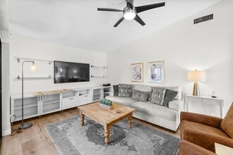 2004 NW 15th Pl in Delray Beach, FL - Building Photo - Building Photo