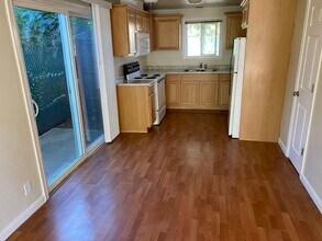 1425 W 8th Ave in Eugene, OR - Building Photo - Building Photo