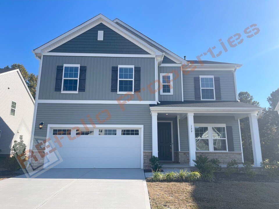 129 Axis Deer Ln in Garner, NC - Building Photo