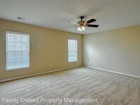 261 Emerald Isle Dr photo'