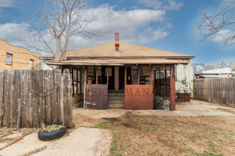 1144 S Pattie St in Wichita, KS - Foto de edificio - Building Photo