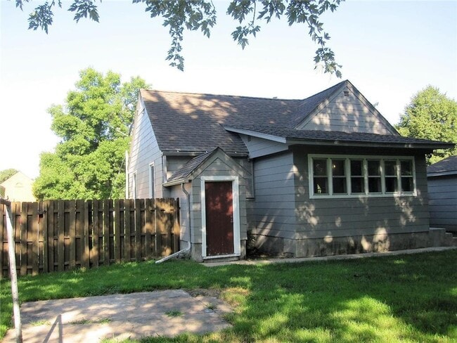 376 Pierson Ave S in New Richmond, WI - Building Photo - Building Photo