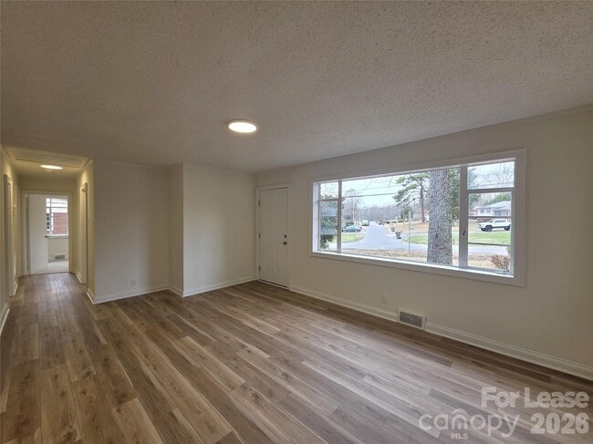 1407 Sherwood Dr in Kannapolis, NC - Building Photo - Building Photo