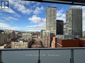 11 Charlotte St in Toronto, ON - Building Photo - Building Photo