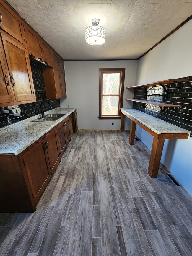 902 Range St in North Mankato, MN - Foto de edificio - Building Photo
