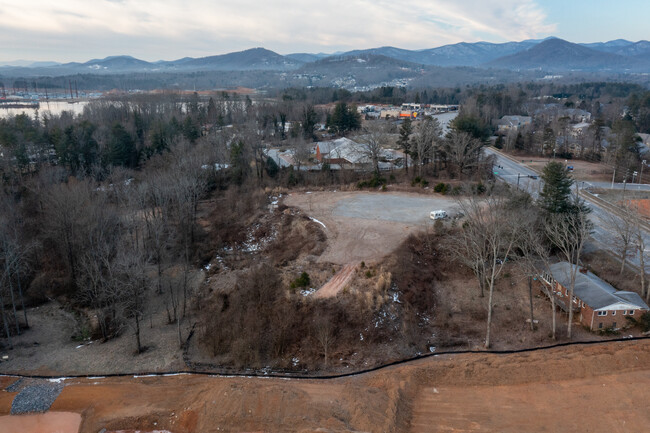 Julian Woods in Arden, NC - Building Photo - Building Photo