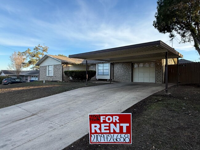 5522 Crystal Valley St in San Antonio, TX - Foto de edificio - Building Photo