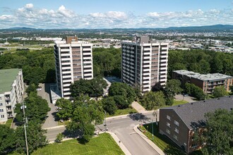 Chapdelaine Apartments in Québec, QC - Building Photo - Building Photo