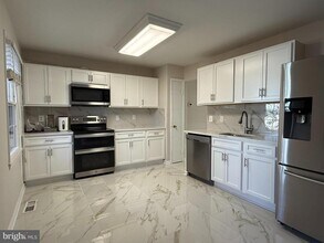 3875 Bradwater St in Fairfax, VA - Building Photo - Building Photo