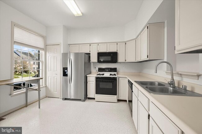 20 Tenby Ct in Timonium, MD - Building Photo - Building Photo