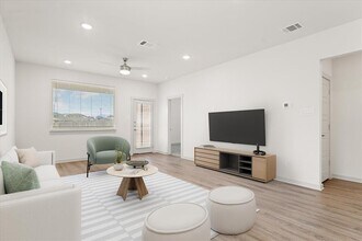 523 Millbrook Blvd in San Marcos, TX - Building Photo - Building Photo