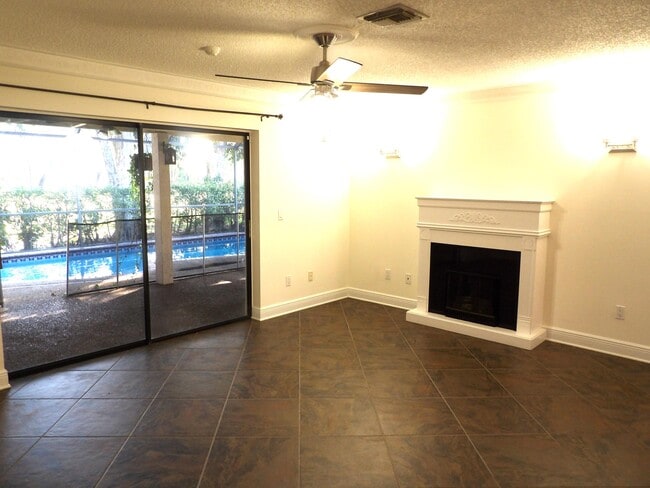 4045 Birchwood Dr in Boca Raton, FL - Building Photo - Building Photo