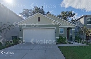 32013 Katelin Cir in Leesburg, FL - Building Photo