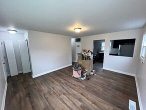 222 Arcadia St in Park Forest, IL - Building Photo - Building Photo