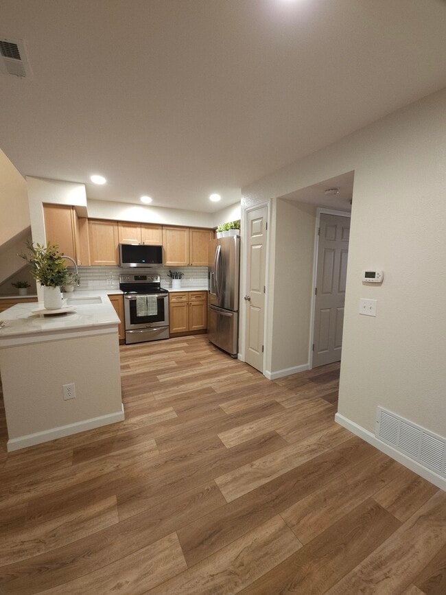 13711 E Lehigh Ave, Unit F in Aurora, CO - Building Photo - Building Photo